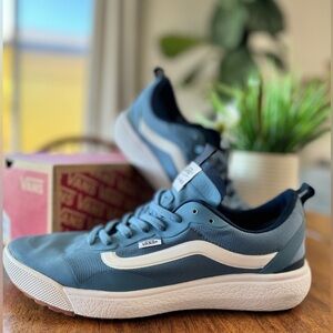 Vans Ultrarange Exo Sneakers